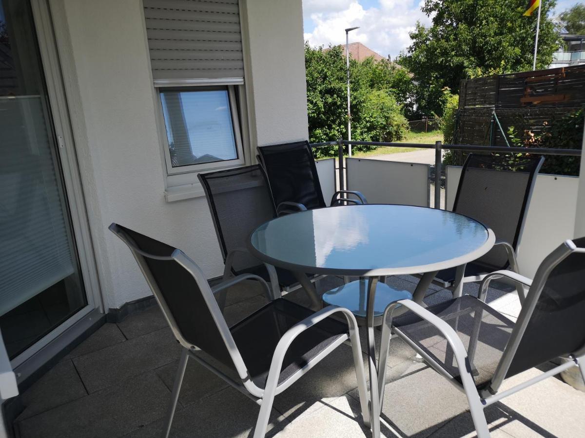 Familienfreundliche Ferienwohnung Mit Wohlfuehlbalkon Und Kostenlosem Parkplatz Nahe Messe Und Bodensee Meckenbeuren Eksteriør billede